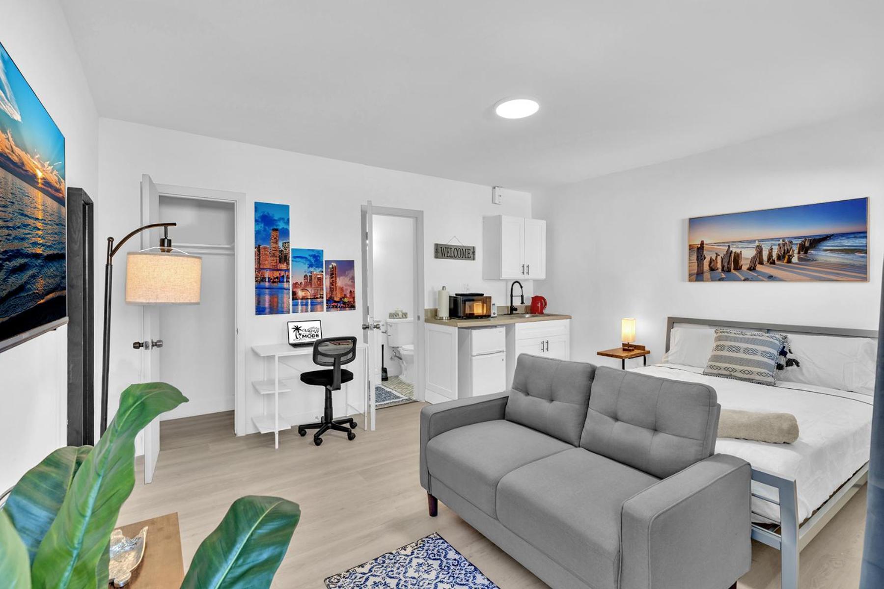 Young Circle & Hollywood Blvd Posh Studio Suite Esterno foto